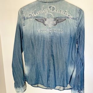 Ladies Genuine Harley-Davidson Denim button down top Sz Sm